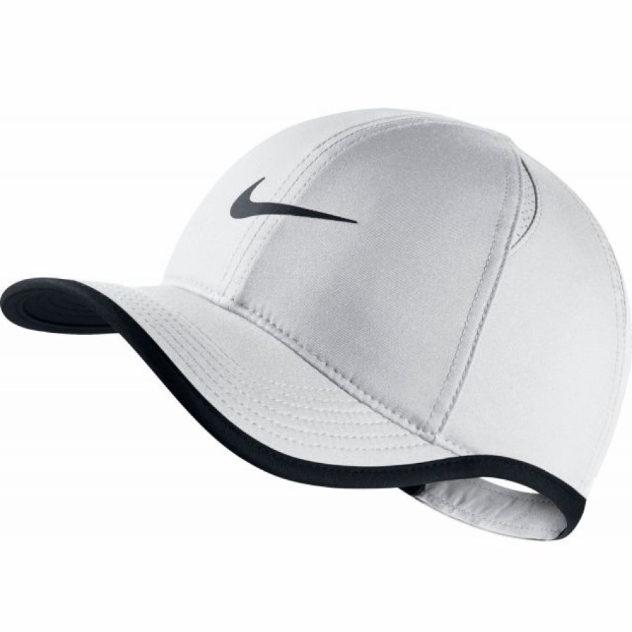 * Headwear | Nike Boys' Featherlight Adjustable Hat